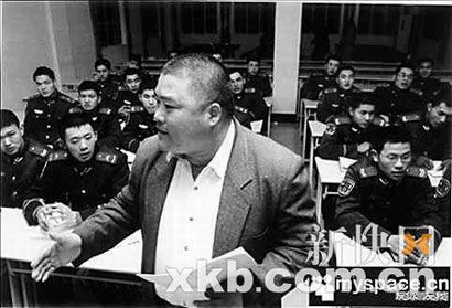 百度胖老师吧上海市公安局轨道交通分局石宇玉老师求救  微信抖音快手百度贴吧百科图片视频知道搜索上海胖老 ...