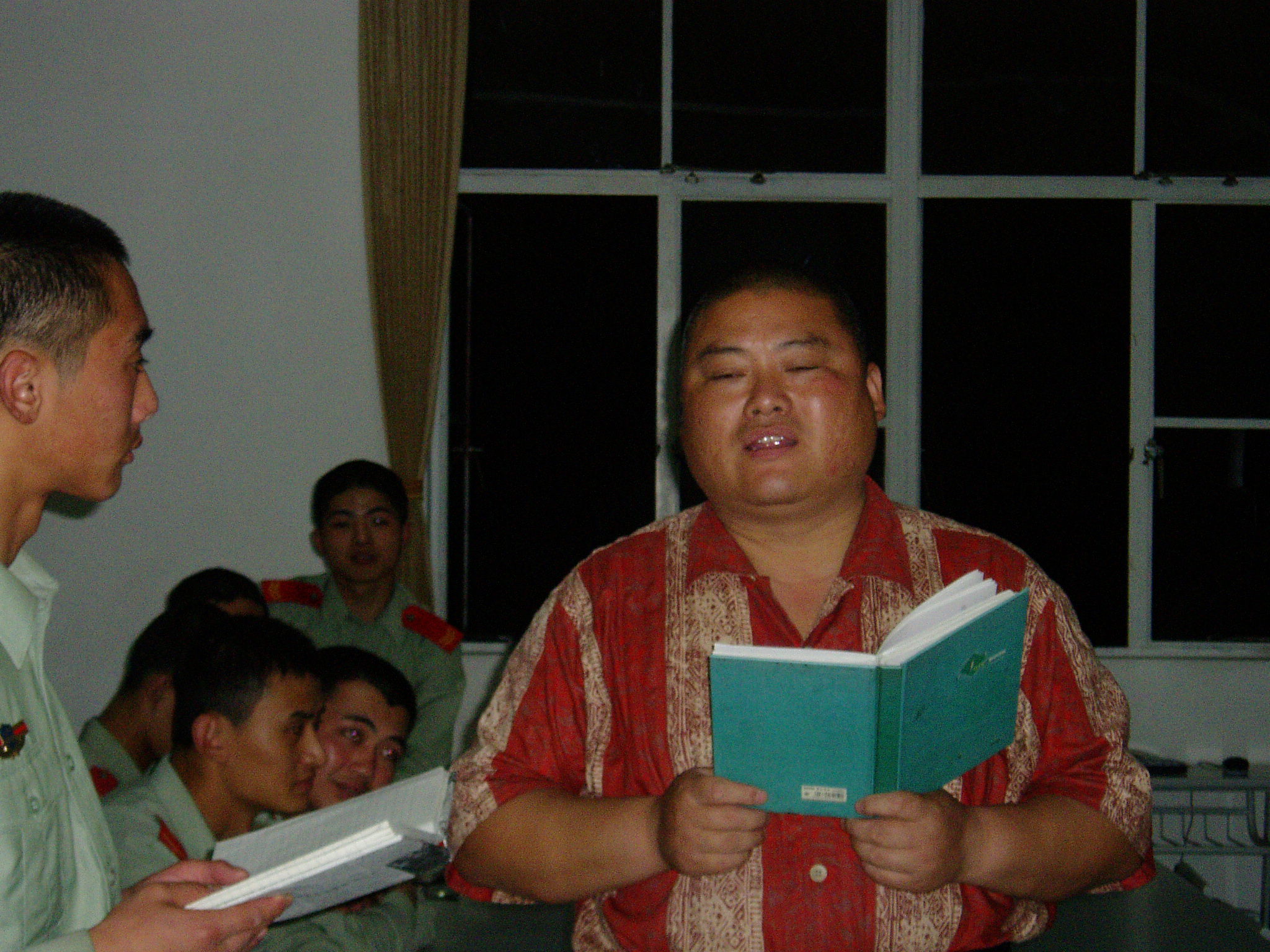 百度胖老师吧上海市公安局轨道交通分局石宇玉老师求救  微信抖音快手百度贴吧百科图片视频知道搜索上海胖老 ...