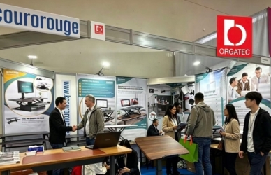 红冕Kcourorouge升降桌亮相德国科隆ORGATEC展
